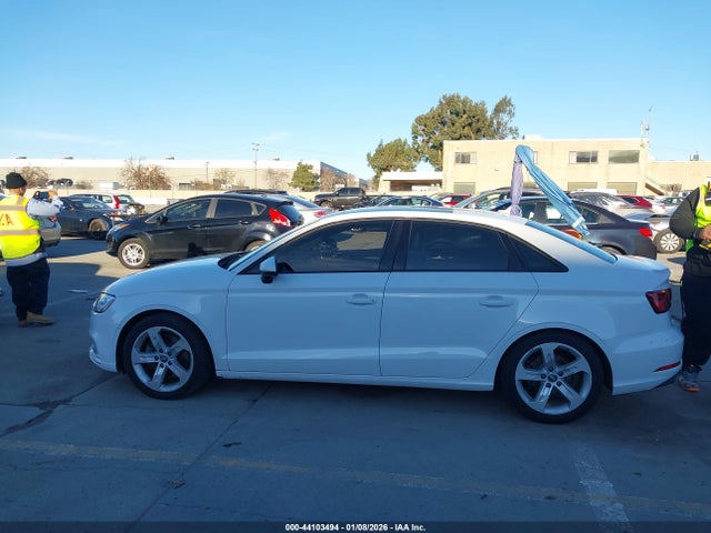 WAUAUGFF0J1036261 Audi A3 2.0t Premium