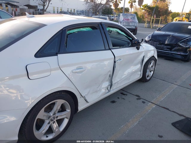 WAUAUGFF0J1036261 Audi A3 2.0t Premium
