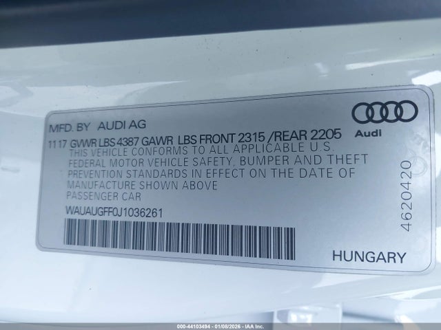 2018 AUDI A3 WAUAUGFF0J1036261 Photo 8