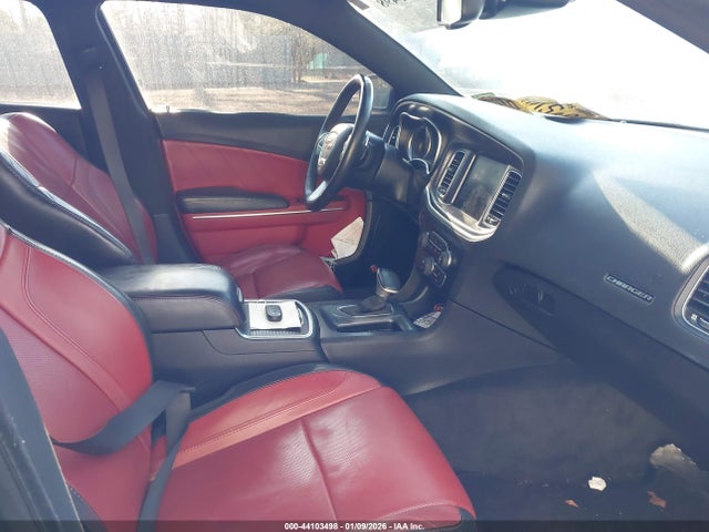 44103498 :رقم المزاد ، 2C3CDXCTXGH127137 vin ، 2016 Dodge Charger R/t مزاد بيع