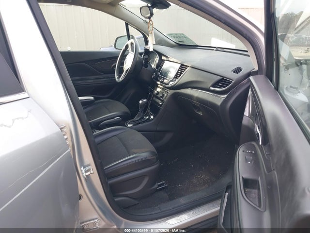 44103499 :رقم المزاد ، KL4CJASB3LB026903 vin ، 2020 Buick Encore Fwd Preferred مزاد بيع