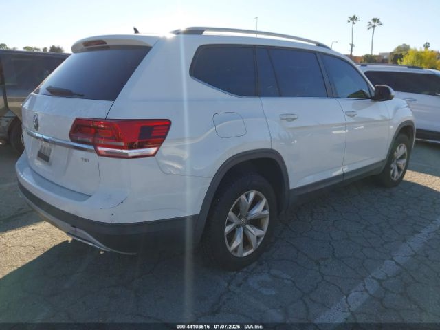 2018 VOLKSWAGEN ATLAS 1V2AP2CA5JC549773 Photo 3