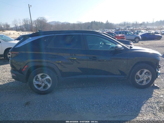 5NMJBCAE9NH016621 Hyundai TUCSON SEL