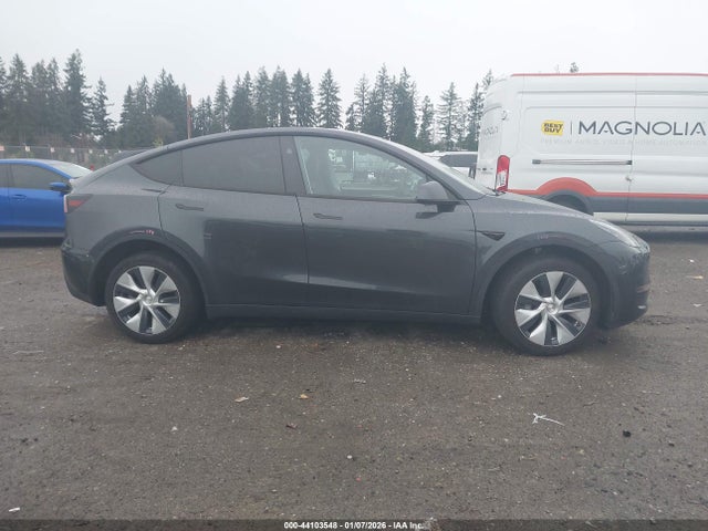 7SAYGDEE2RF013456 Tesla Model Y Long Range Dual Motor All-wheel Drive