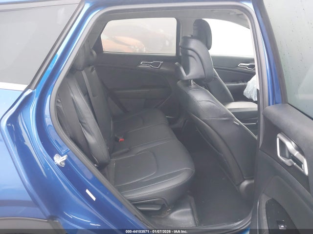 5XYK33AF7PG026555 KIA Sportage Ex