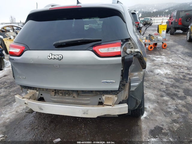 1C4PJMCB5FW744506 Jeep Cherokee Latitude