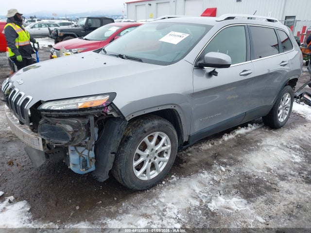 1C4PJMCB5FW744506 Jeep Cherokee Latitude