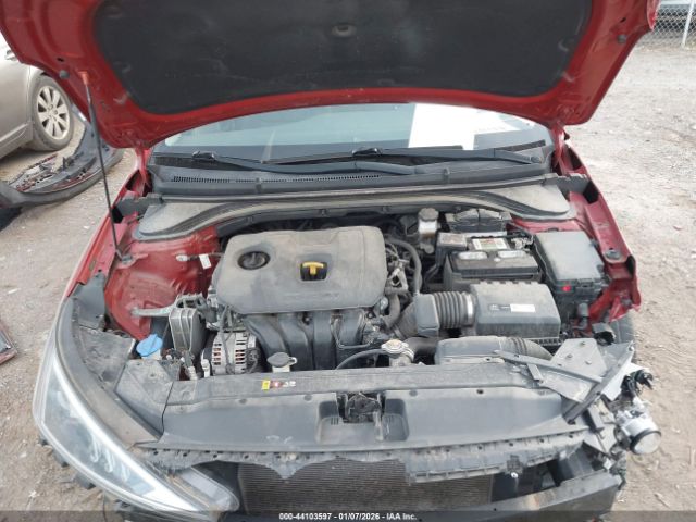 2019 HYUNDAI ELANTRA 5NPD84LF2KH479111 Photo 9