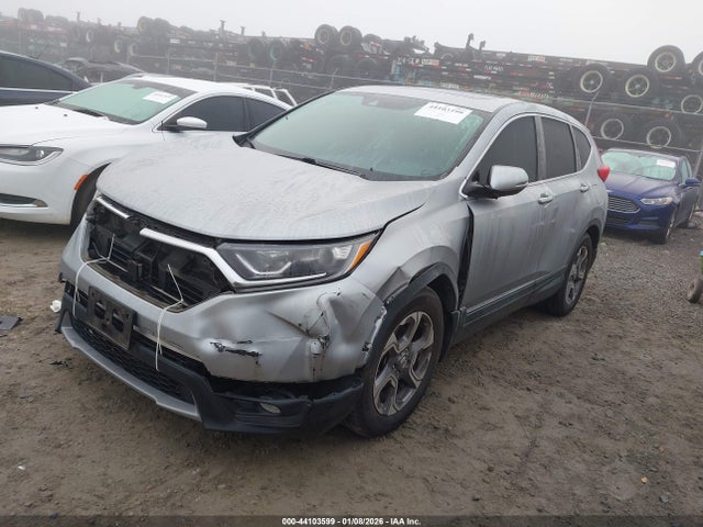 2019 HONDA CR-V 7FARW1H82KE018966 Photo 1