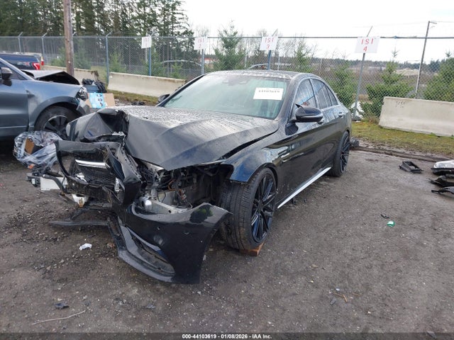 55SWF8HB2GU129011 Mercedes-Benz Amg C 63 S