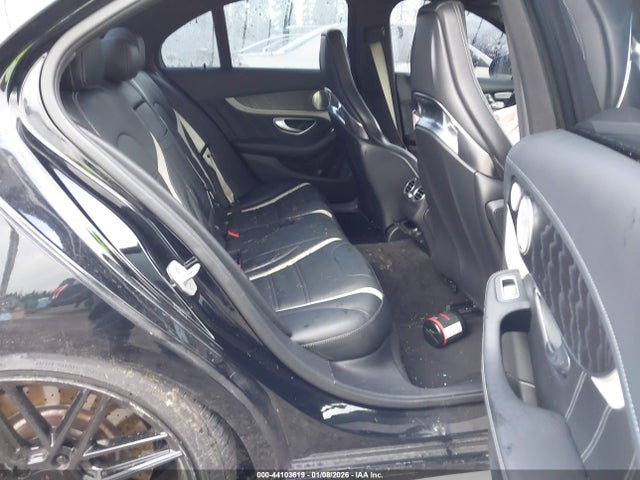 55SWF8HB2GU129011 Mercedes-Benz Amg C 63 S