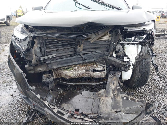 2GNAXXEV5N6146476 Chevrolet Equinox Awd Premier