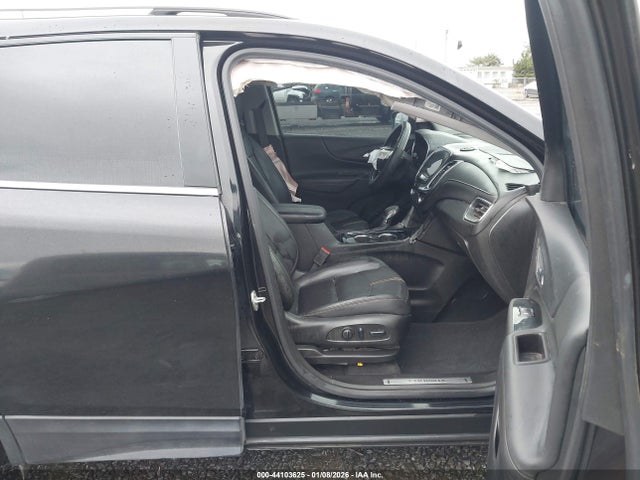 2GNAXXEV5N6146476 Chevrolet Equinox Awd Premier