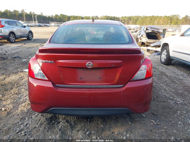 3N1CN7AP4HL819064 Nissan Versa 1.6 S+
