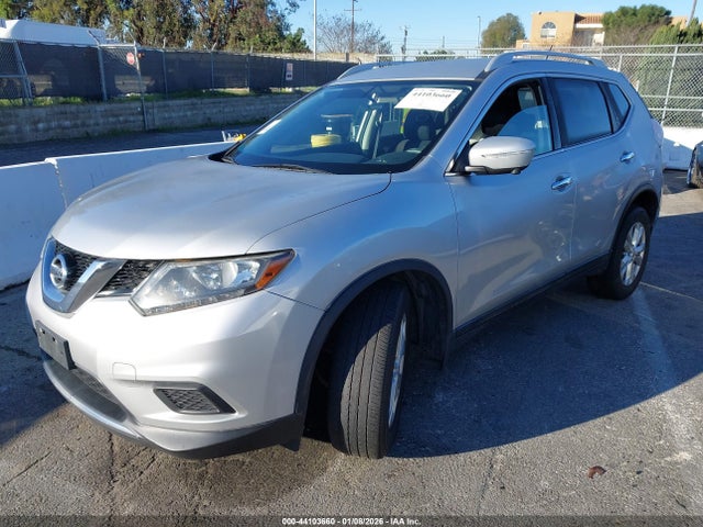 Nissan ROGUE SV 2014 5N1AT2ML5EC794183 Image 2