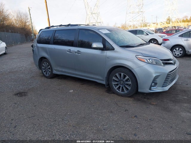 5TDDZ3DC7LS248163 Toyota Sienna Limited Premium