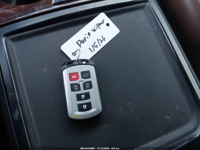 5TDDZ3DC7LS248163 Toyota Sienna Limited Premium