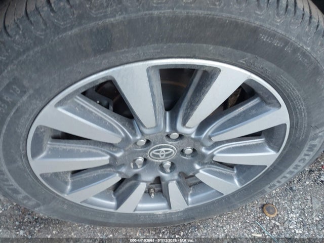 5TDDZ3DC7LS248163 Toyota Sienna Limited Premium