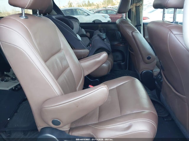 5TDDZ3DC7LS248163 Toyota Sienna Limited Premium