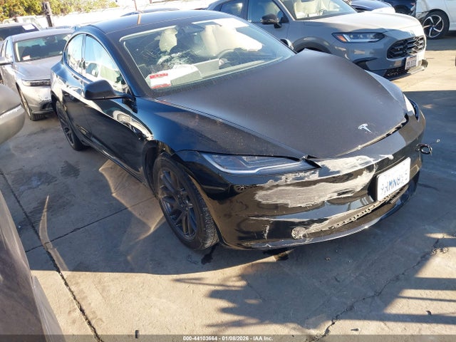 2025 TESLA MODEL 3 5YJ3E1EB0SF916924 Photo 0