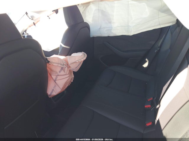 2025 TESLA MODEL 3 5YJ3E1EB0SF916924 Photo 7