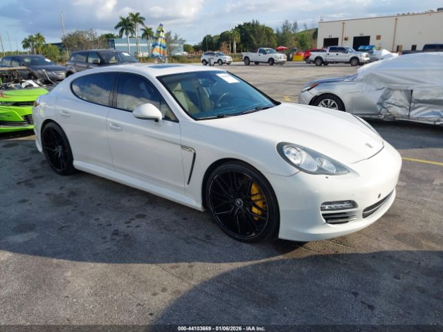 2011 PORSCHE PANAMERA WP0AA2A72BL012256