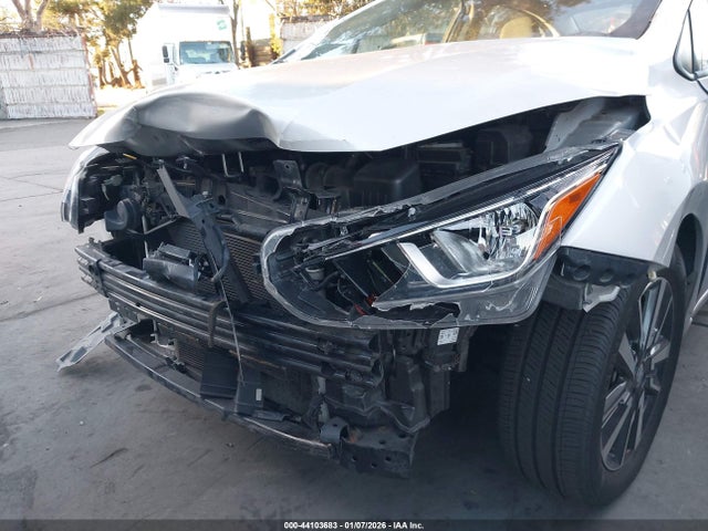 3N1CN8EV4LL862844 Nissan Versa Sv Xtronic Cvt