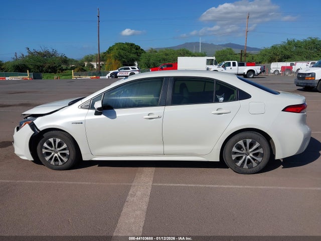 JTDEAMDE8MJ017614 Toyota Corolla Hybrid Le