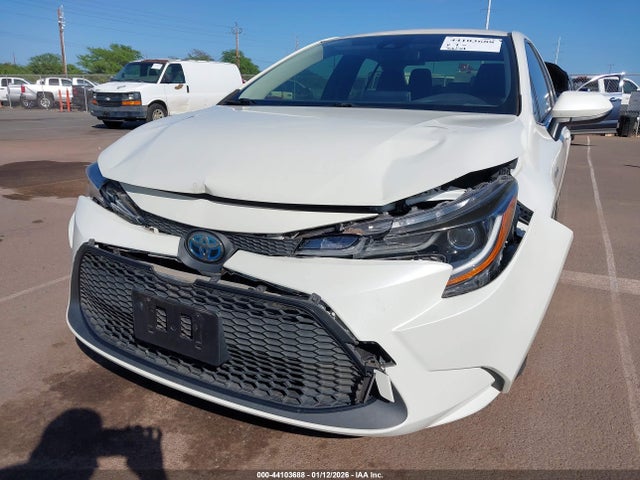 JTDEAMDE8MJ017614 Toyota Corolla Hybrid Le