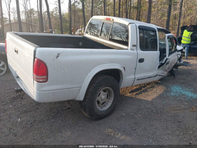 2000 DODGE DAKOTA 1B7GG2AN9YS664247 Photo 3