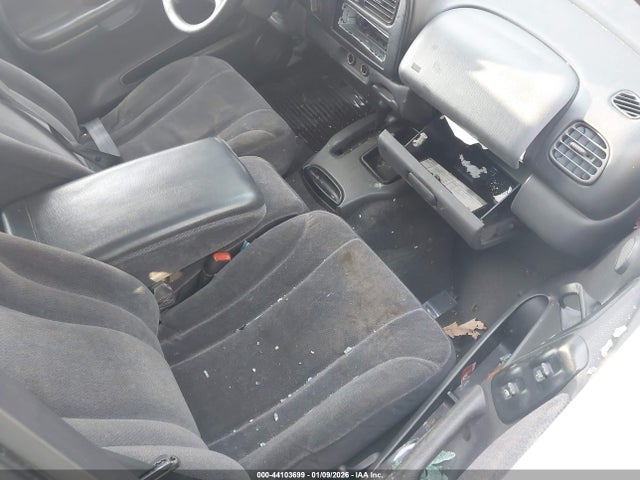 2000 DODGE DAKOTA 1B7GG2AN9YS664247 Photo 4