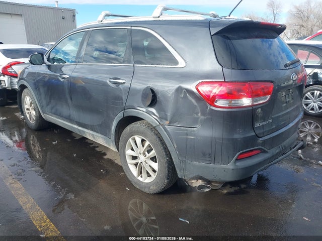 2017 KIA SORENTO 5XYPG4A56HG224374 Photo 2