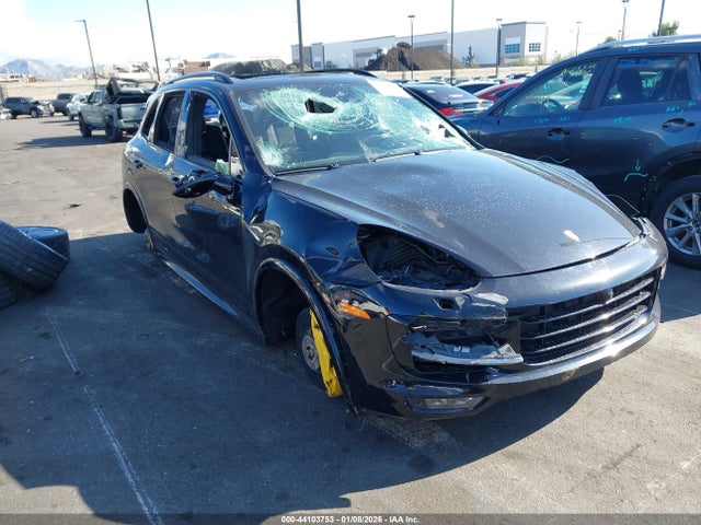 2016 PORSCHE CAYENNE WP1AC2A27GLA86678 Photo 0