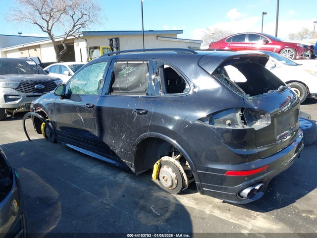 Porsche Cayenne Turbo S 2016 WP1AC2A27GLA86678 Image 15