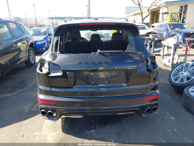 Porsche Cayenne Turbo S 2016 WP1AC2A27GLA86678 Image 17