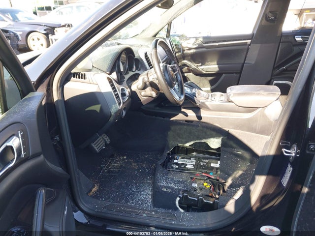 2016 PORSCHE CAYENNE WP1AC2A27GLA86678 Photo 4