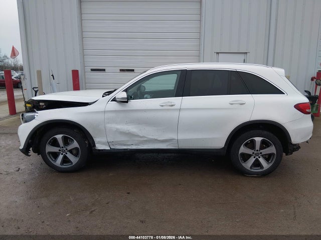 WDC0G4JB6KF572784 Mercedes-Benz GLC 300