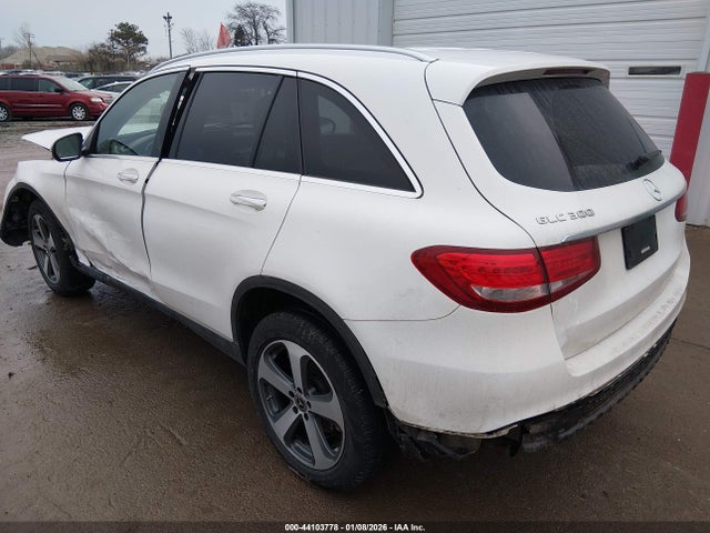 WDC0G4JB6KF572784 Mercedes-Benz GLC 300