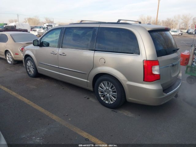 2012 CHRYSLER TOWN & COUNTRY 2C4RC1CG6CR413483 Photo 2