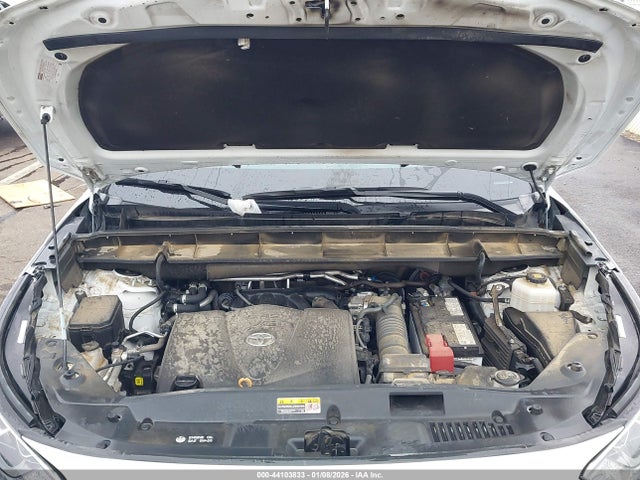 5TDFZRAH5NS130434 Toyota Highlander Platinum