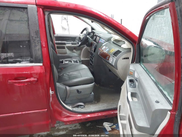 2008 CHRYSLER TOWN & COUNTRY 2A8HR54P48R816961 Photo 4