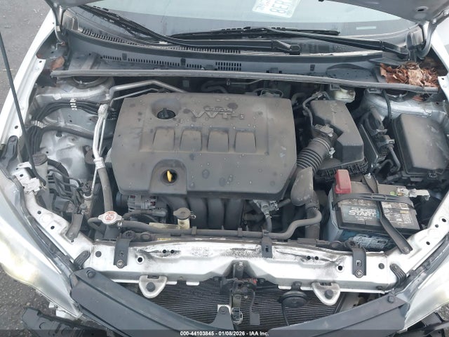 5YFBURHE5JP847458 Toyota COROLLA LE