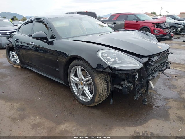 2018 PORSCHE PANAMERA WP0AA2A71JL102058