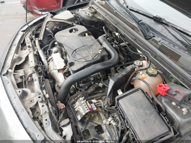 1G1ZD5ST7JF193870 Chevrolet MALIBU LT