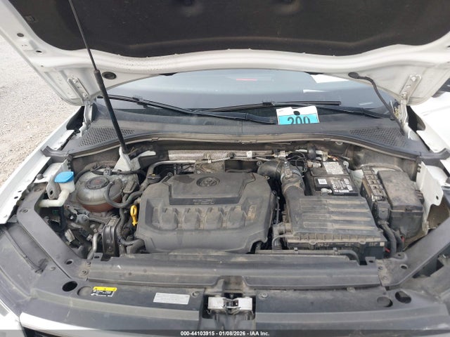 2020 VOLKSWAGEN TIGUAN 3VV3B7AX7LM118030 Photo 9