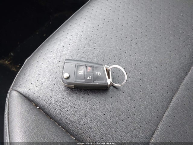 2020 VOLKSWAGEN TIGUAN 3VV3B7AX7LM118030 Photo 10