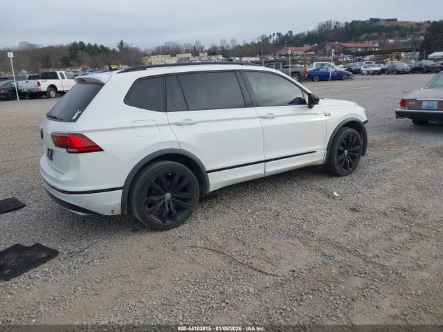 2020 VOLKSWAGEN TIGUAN 3VV3B7AX7LM118030 Photo 3