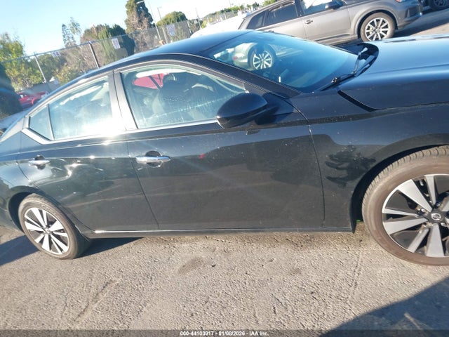 1N4BL4DV0MN419705 Nissan Altima Sv Fwd