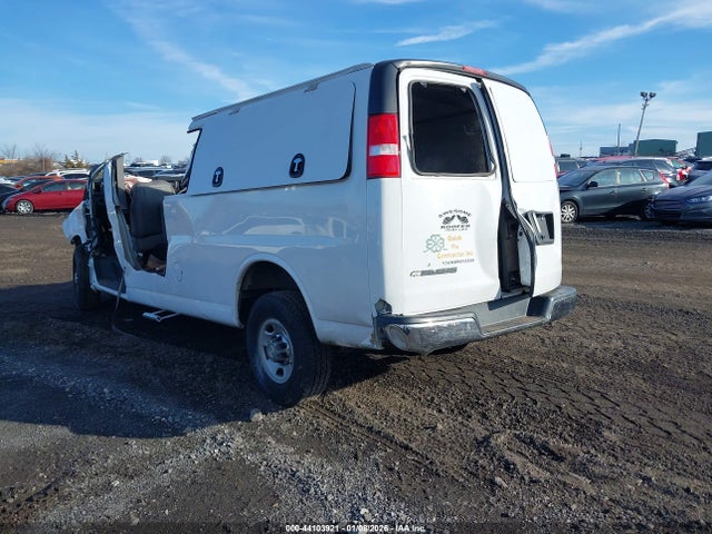 1GAZGPFG8K1364432 Chevrolet Express 3500 Lt