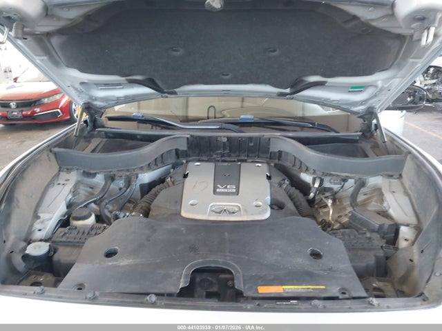 JN8CS1MU8HM141823 Infiniti QX70